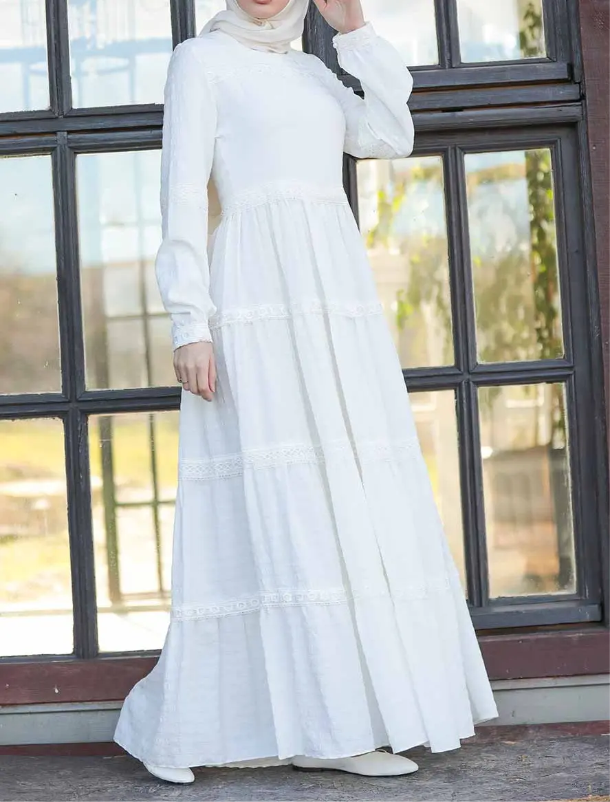 White Alayna Dress Hijabimama